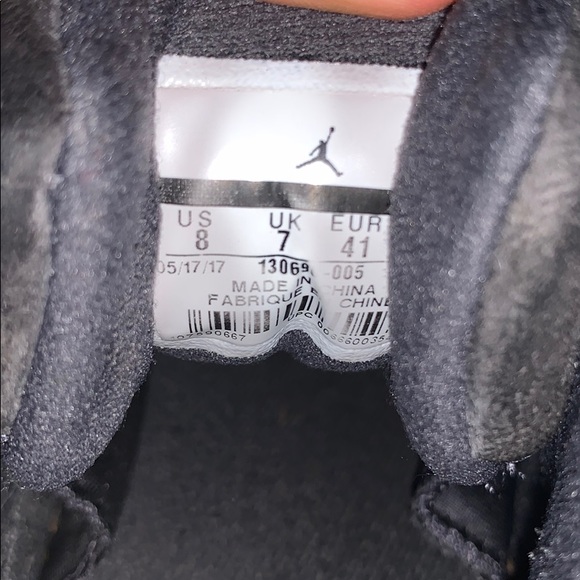 Jordan 12 - Picture 4 of 4